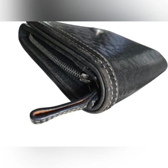 Coach Black Embossed Leather Wallet - Picture 6 of 11